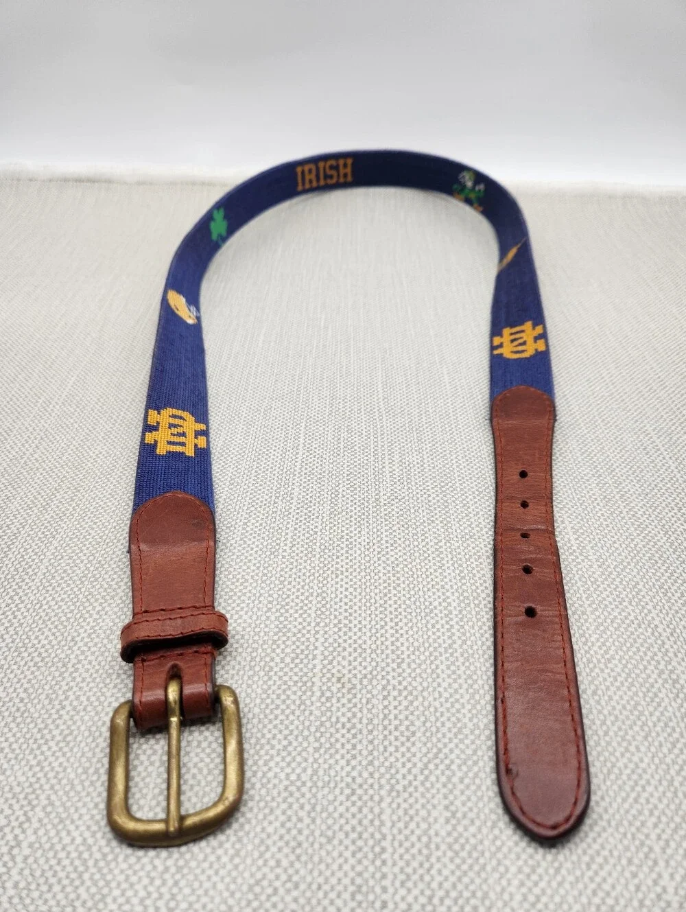 Smathers & Branson Sz 40 Belt Notre Dame Needlepoint Hand Stitched Brass Buckle